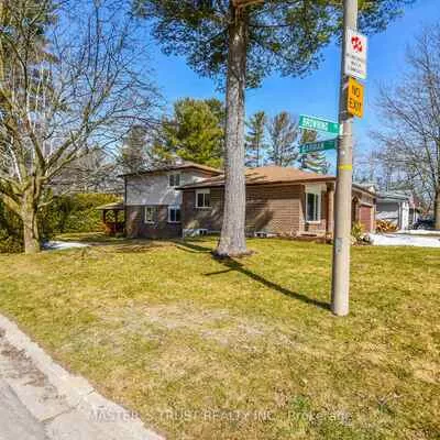 197, Browning, Letitia Heights, Barrie