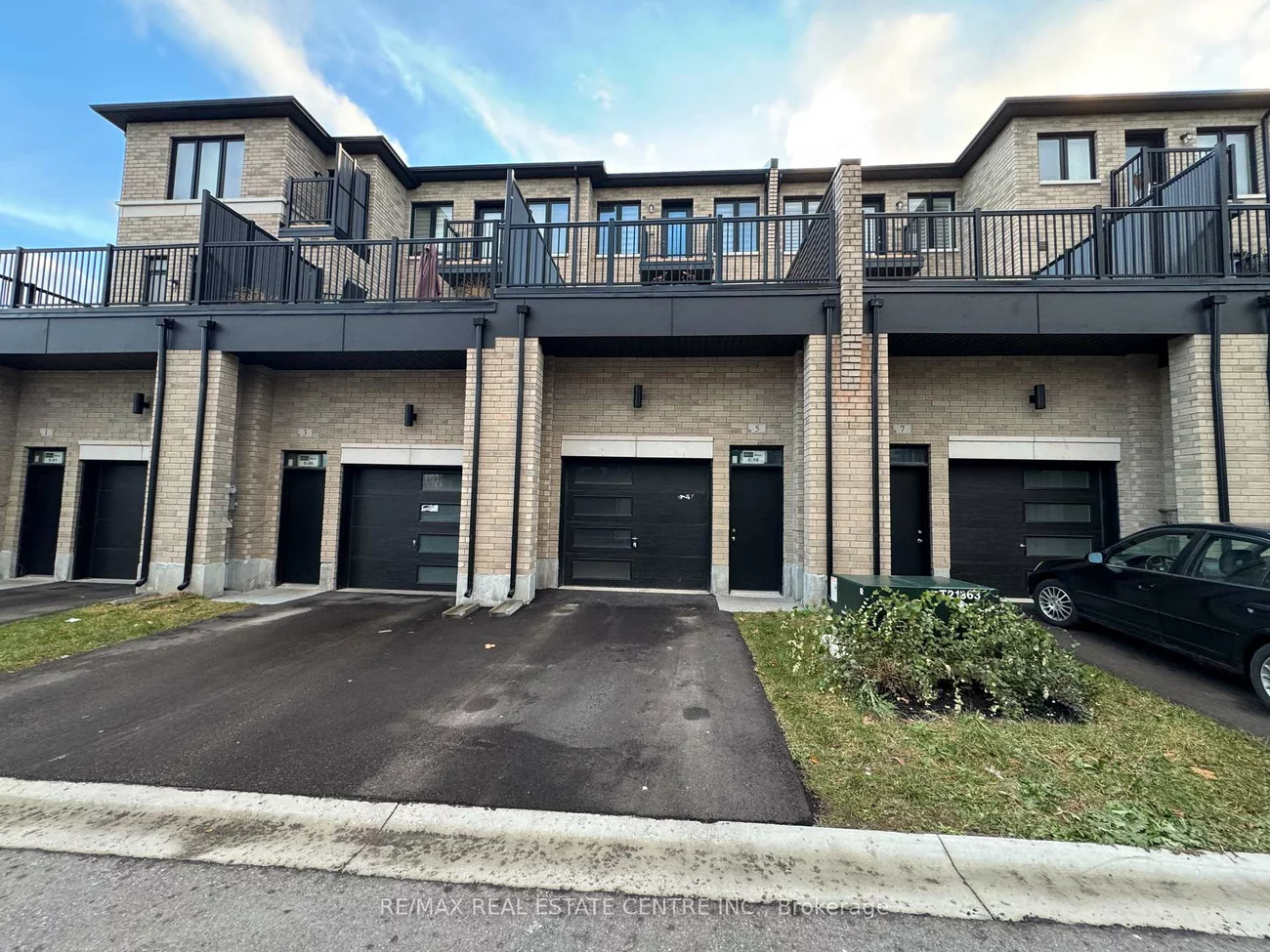 5, Cherry Hill, Painswick South, Barrie