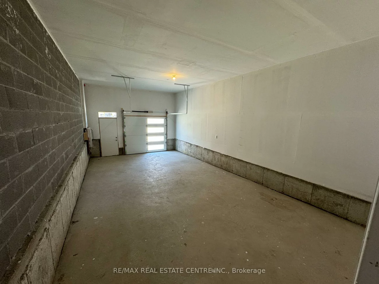 5, Cherry Hill, Painswick South, Barrie