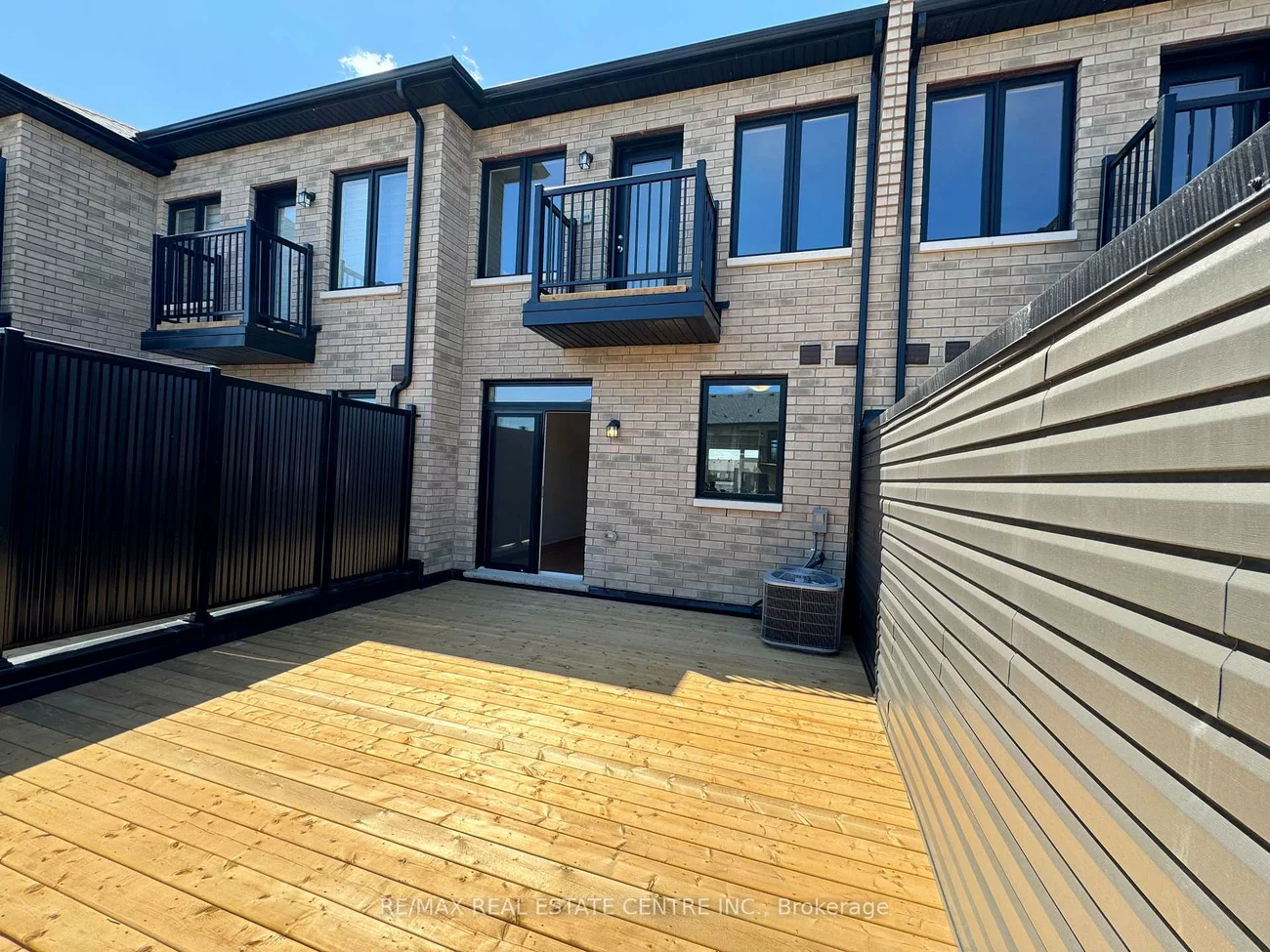 5, Cherry Hill, Painswick South, Barrie