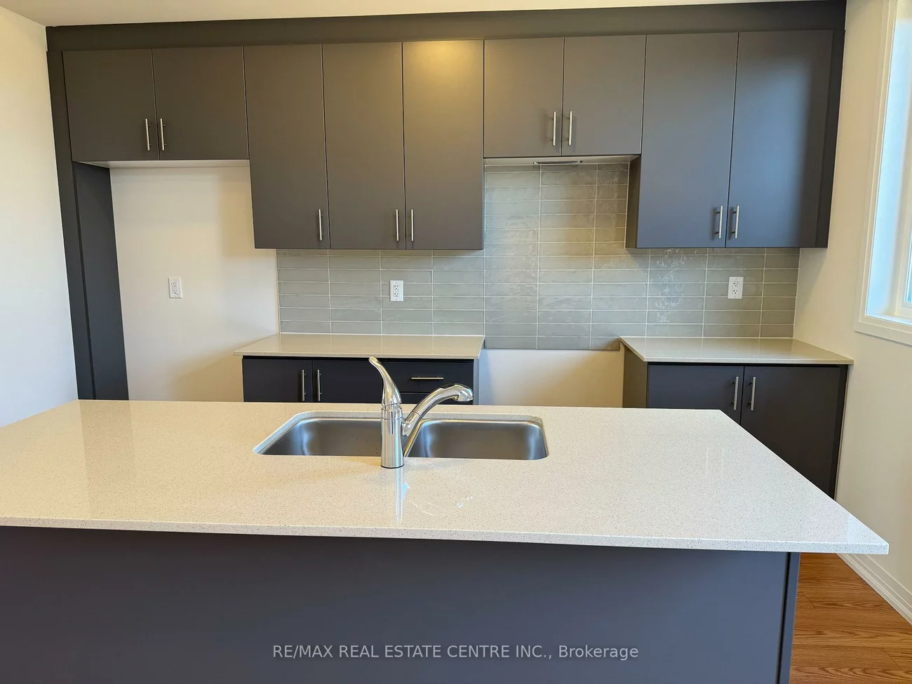 5, Cherry Hill, Painswick South, Barrie