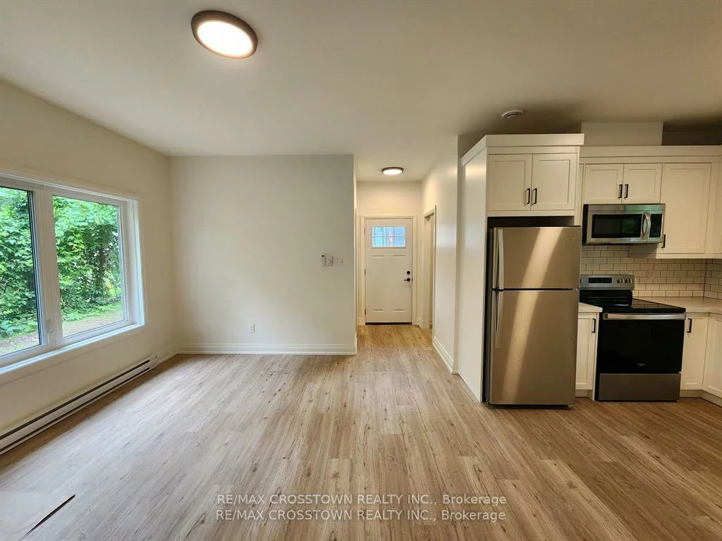 120, Dundonald, Codrington, Barrie