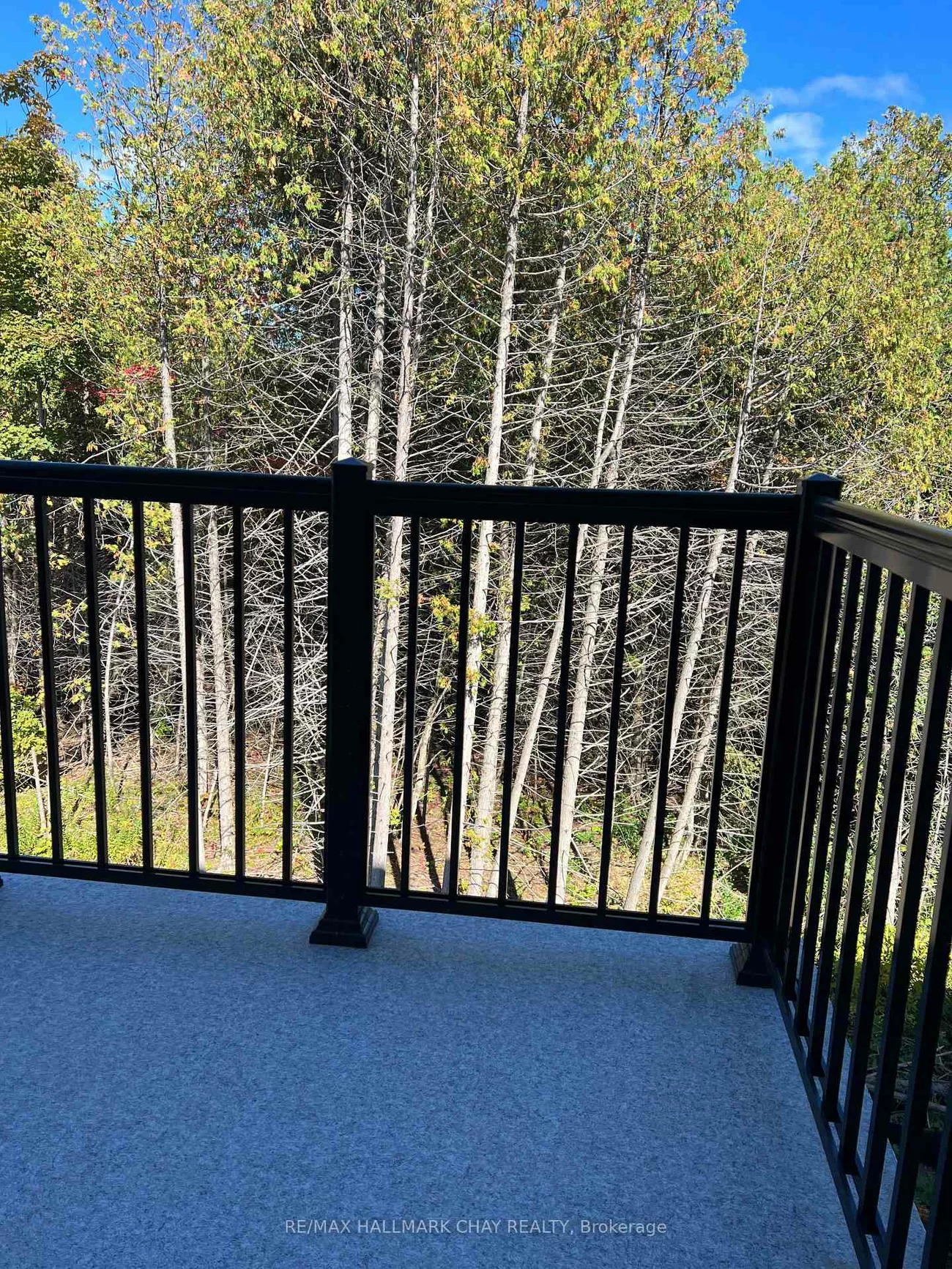 150, Blue Forest, Innis-Shore, Barrie