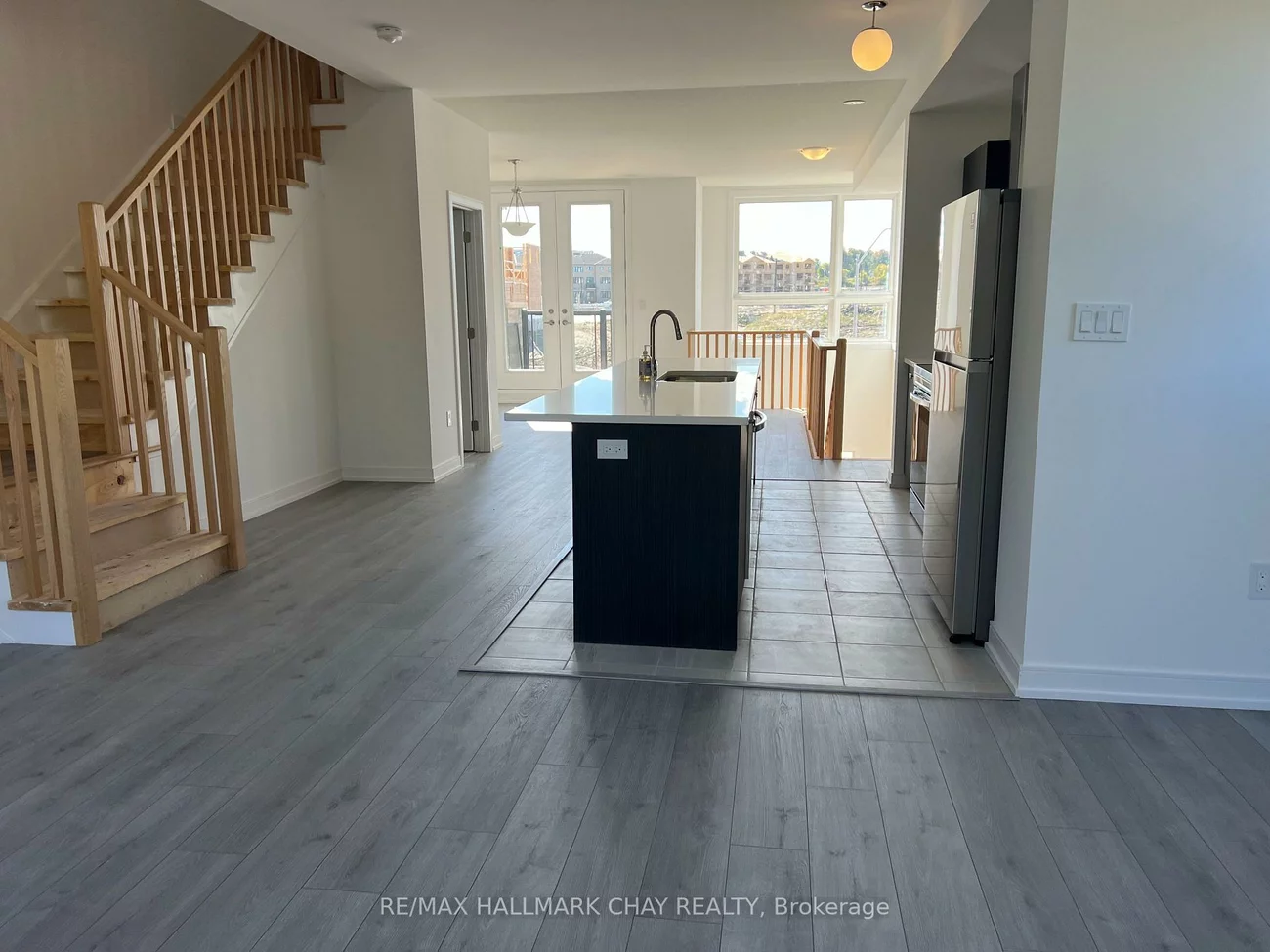 150, Blue Forest, Innis-Shore, Barrie