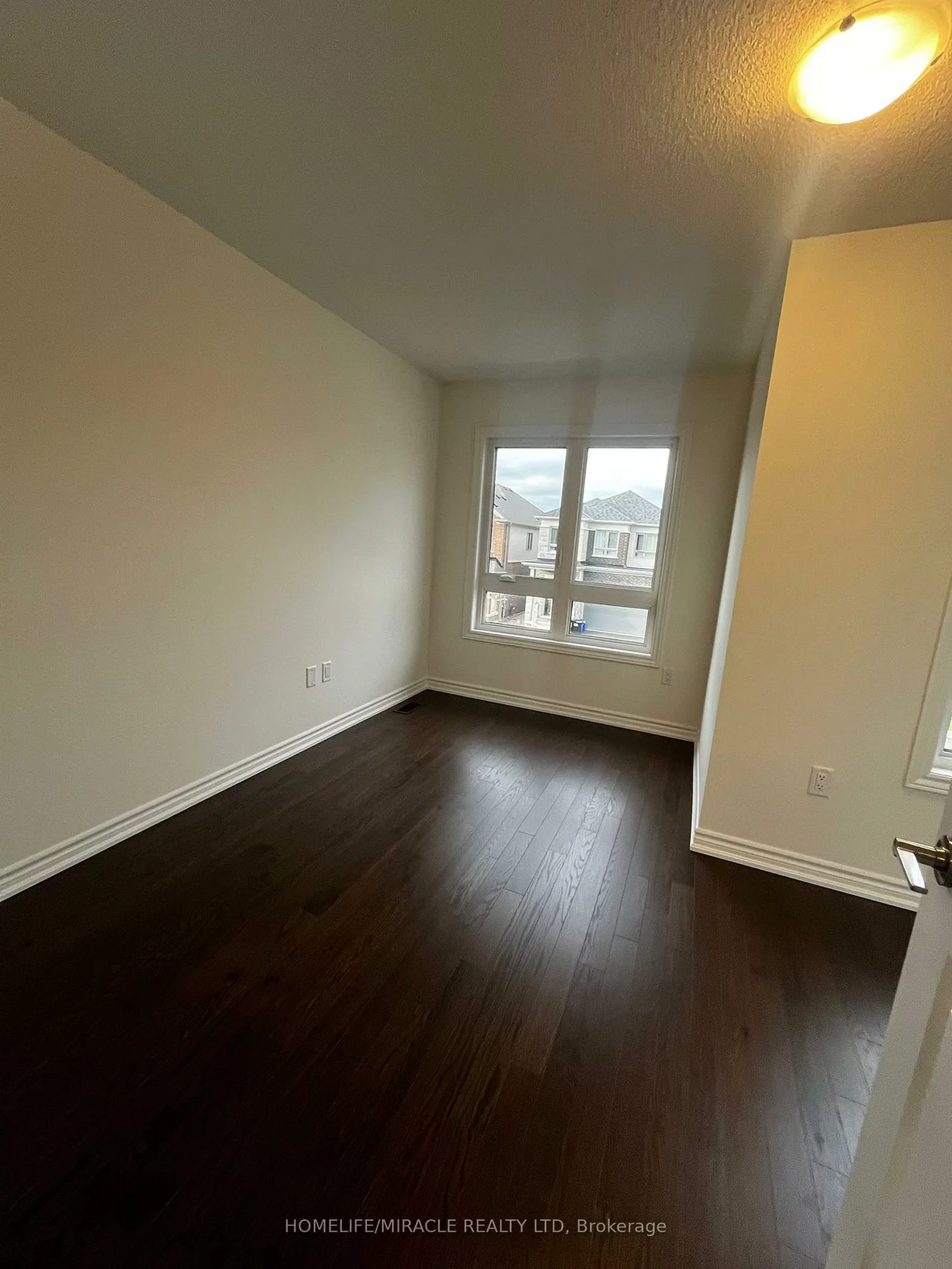 24, Phoenix, Rural Barrie Southeast, Barrie