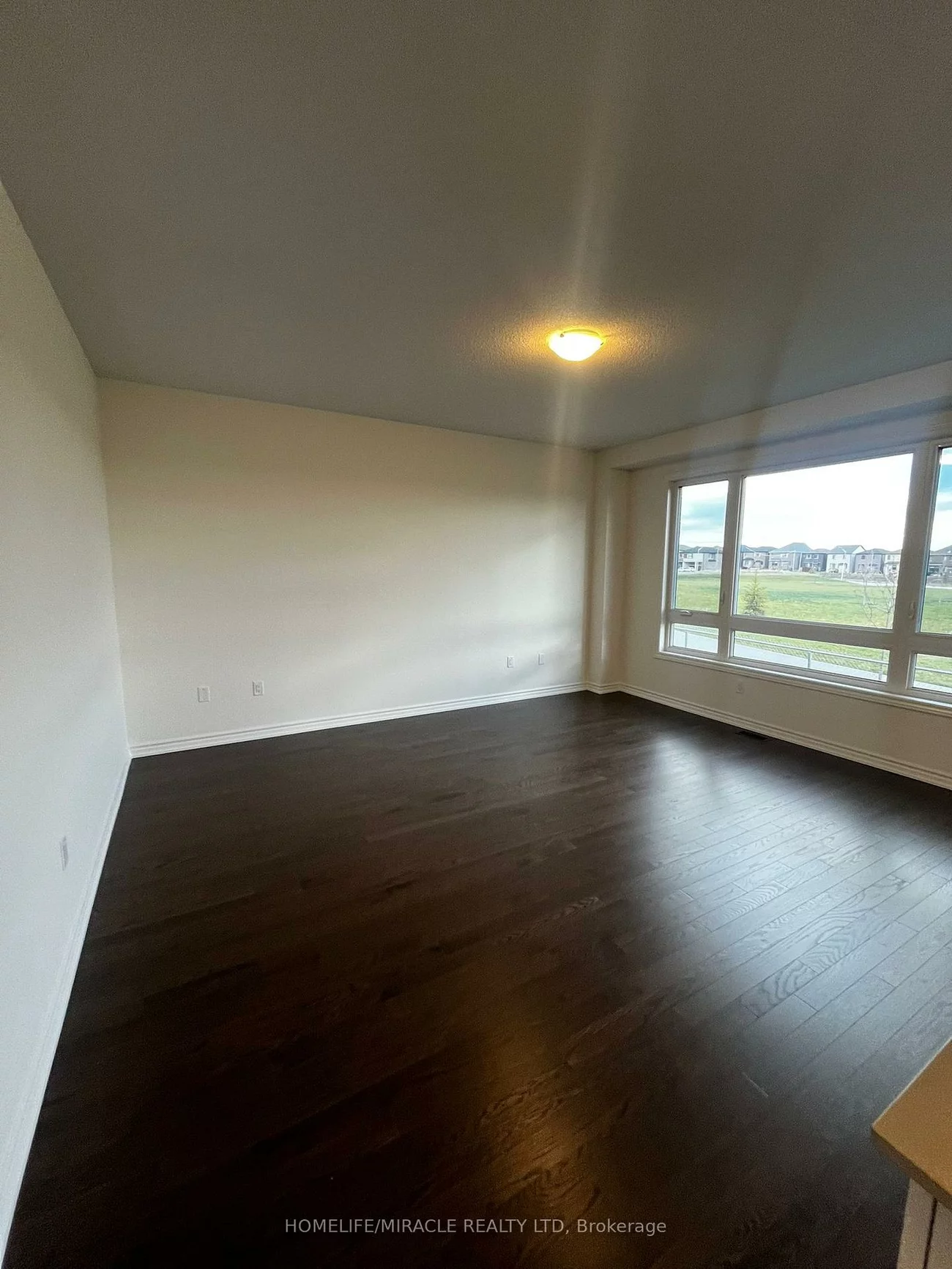 24, Phoenix, Rural Barrie Southeast, Barrie