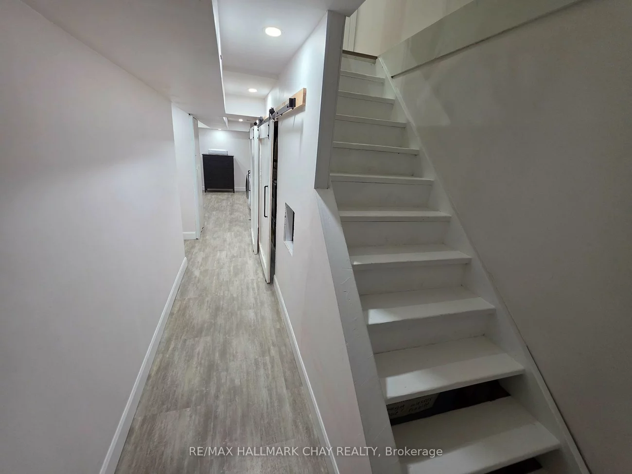 54, Shakespeare, Letitia Heights, Barrie