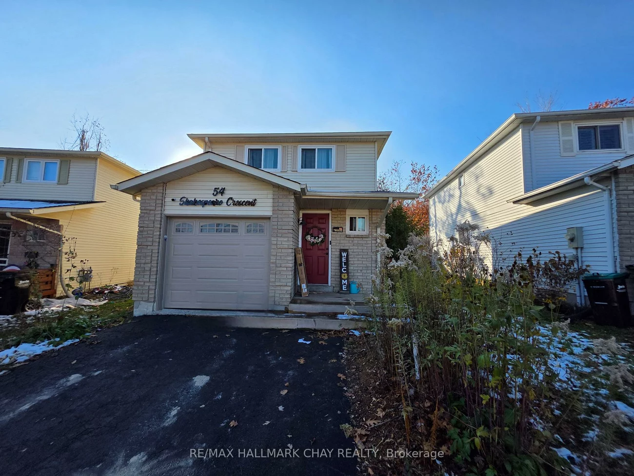 54, Shakespeare, Letitia Heights, Barrie