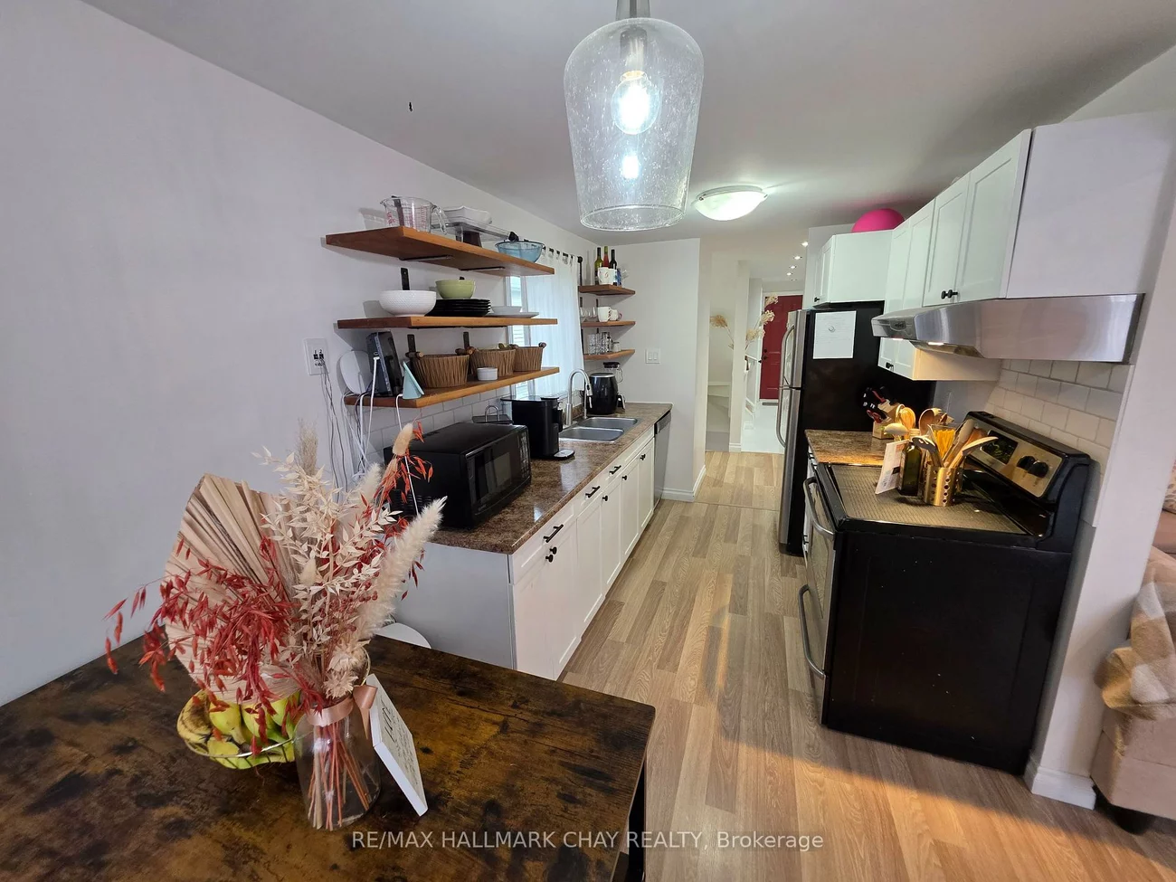 54, Shakespeare, Letitia Heights, Barrie