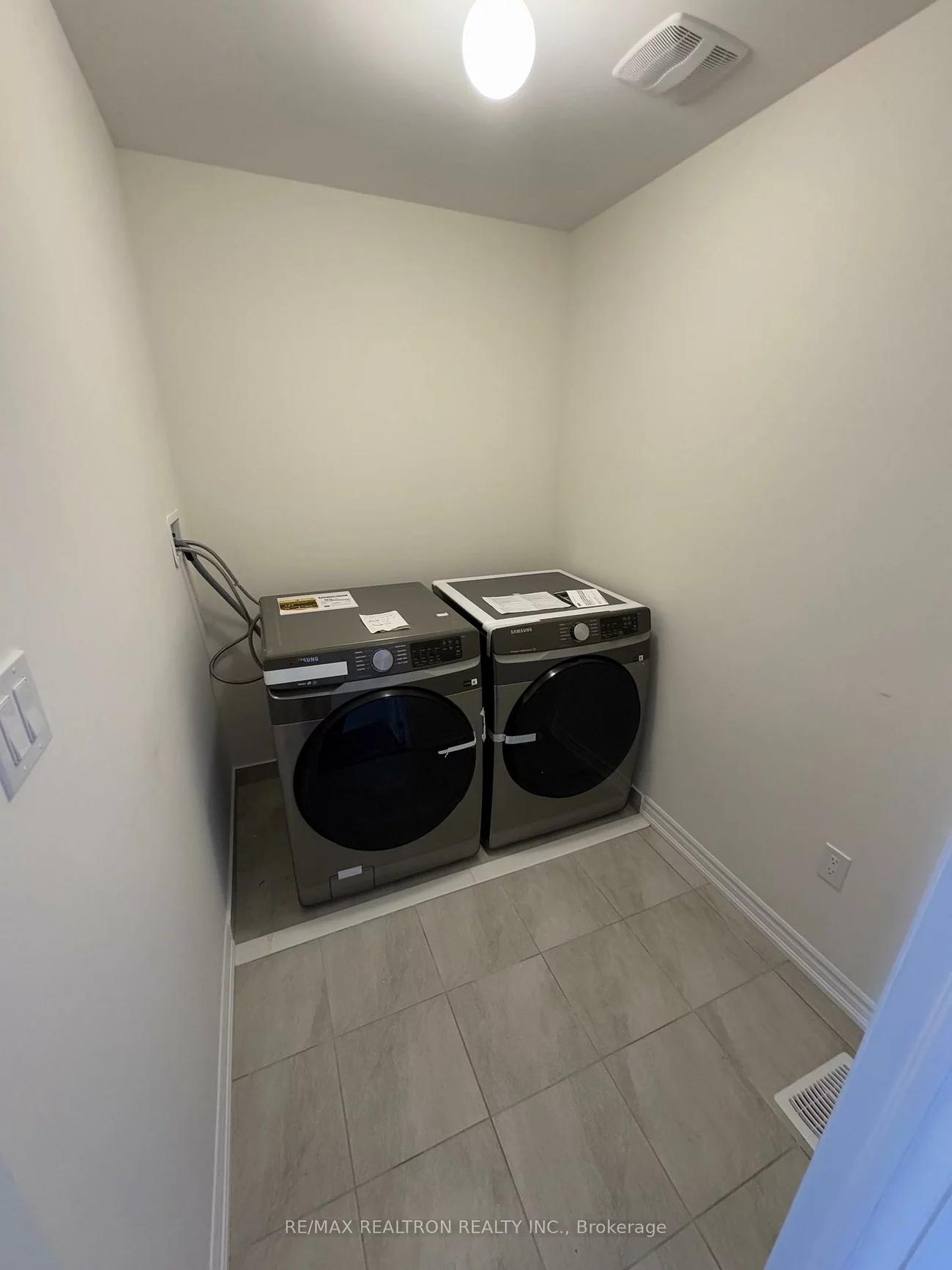 8, Prudhoe, Rural Barrie Southwest, Barrie