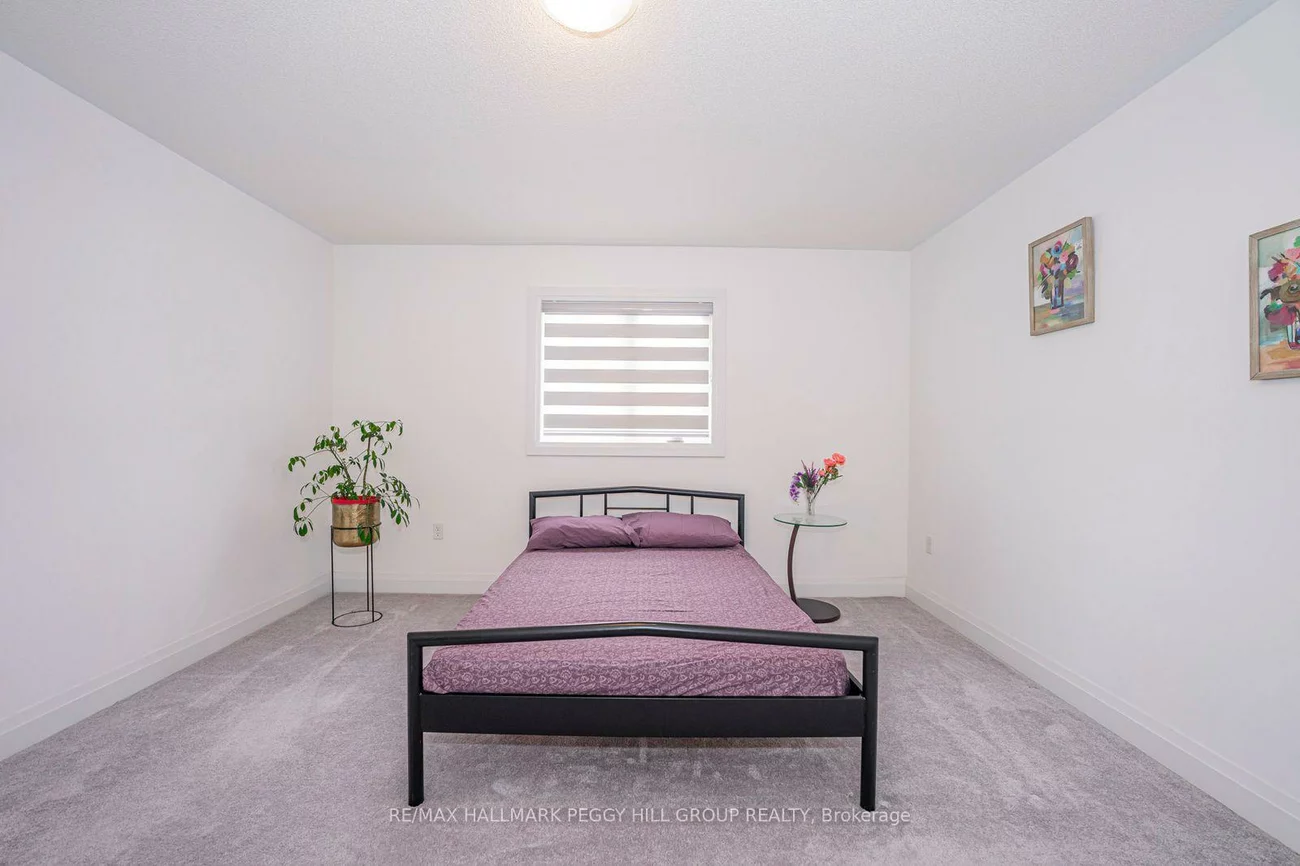 42, Alaskan, Rural Barrie Southwest, Barrie