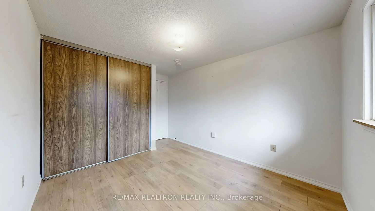 71, Geddes, Northwest, Barrie