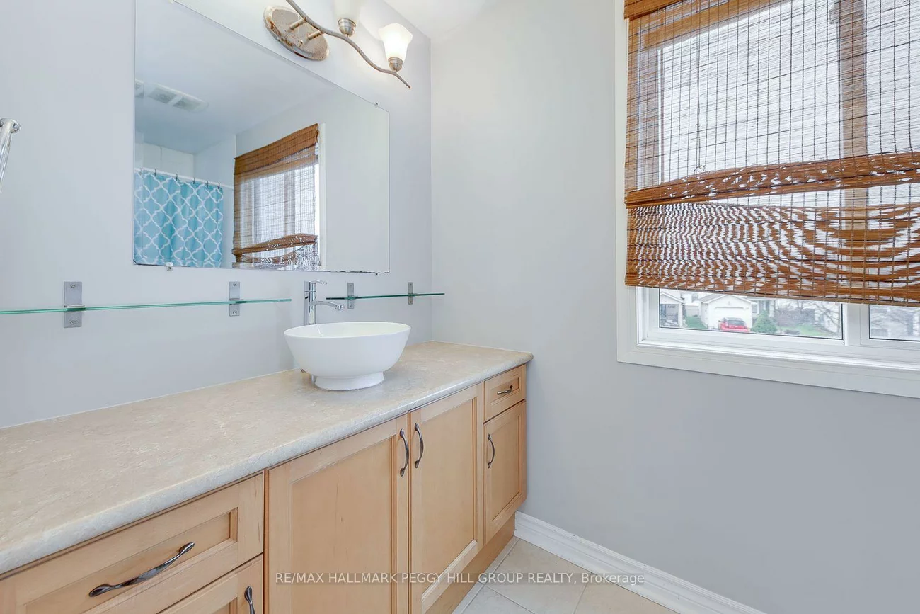 14, D'Ambrosio, Painswick North, Barrie