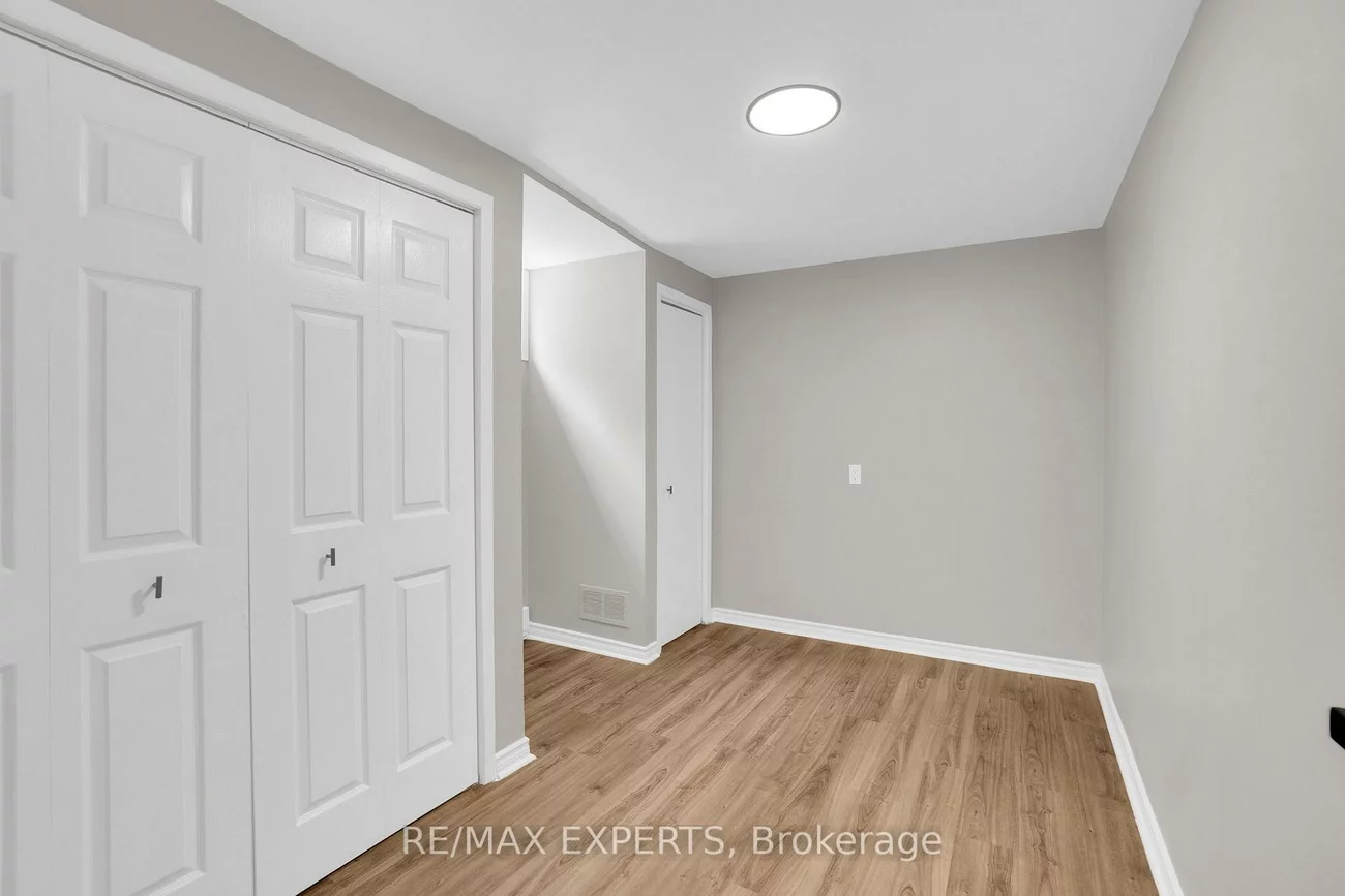 4, Frost, Letitia Heights, Barrie