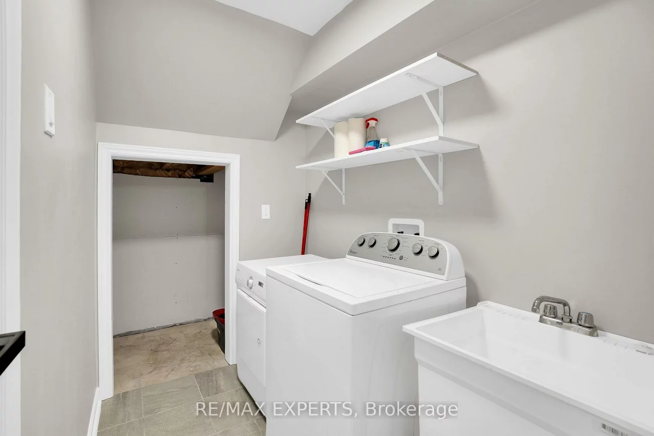 4, Frost, Letitia Heights, Barrie
