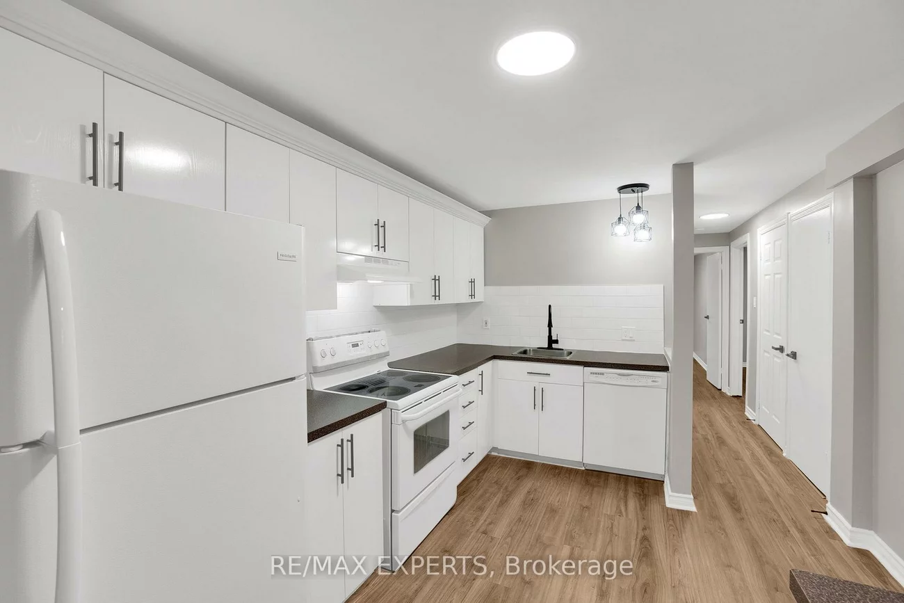 4, Frost, Letitia Heights, Barrie