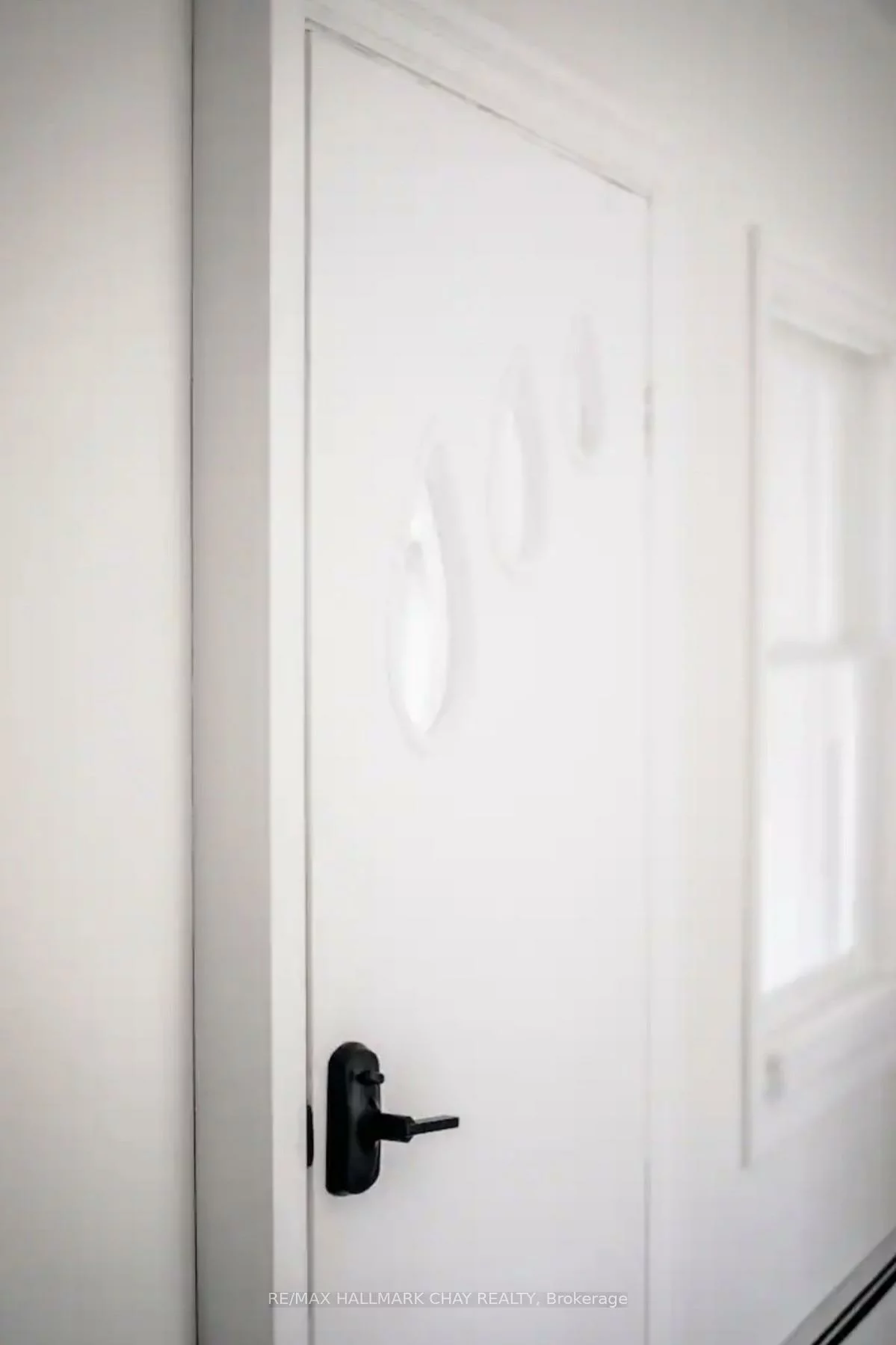 118, Mulcaster, Codrington, Barrie