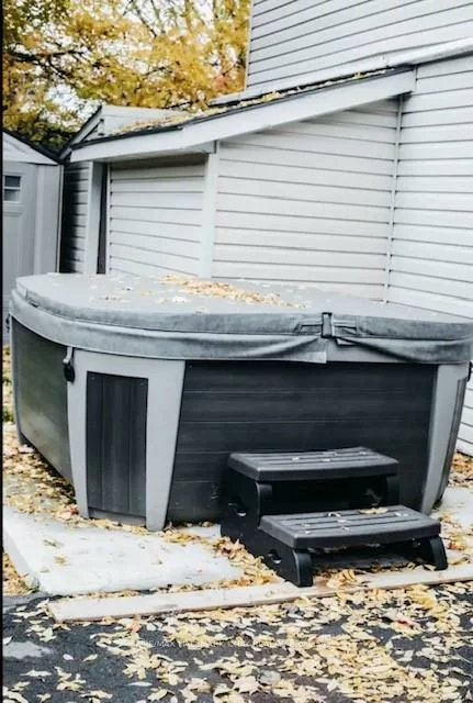 118, Mulcaster, Codrington, Barrie