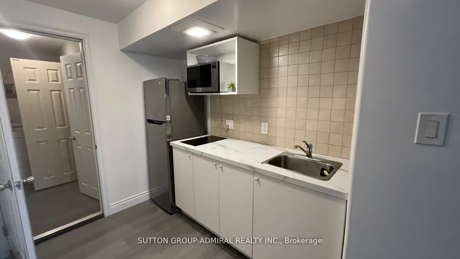 70, Hawthorne, Ardagh, Barrie