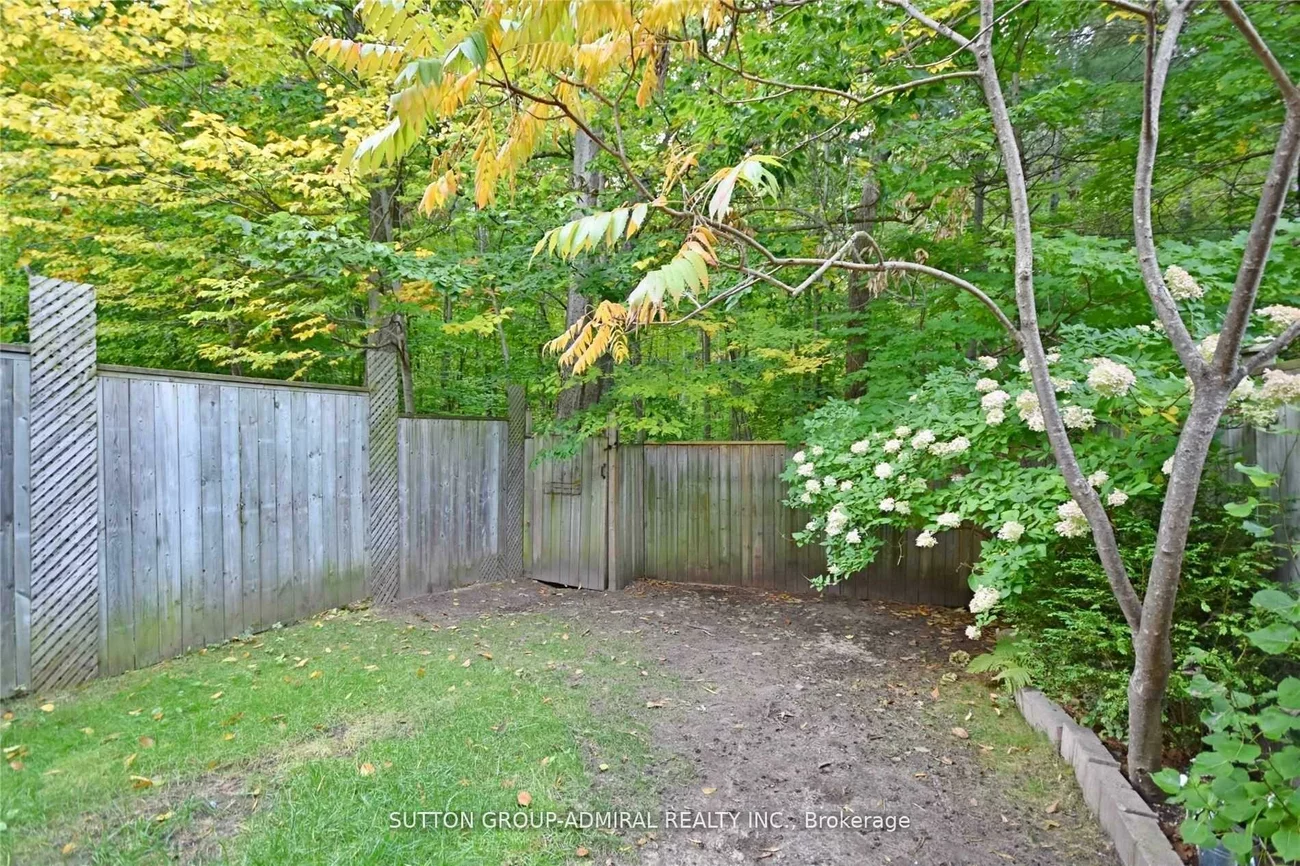 70, Hawthorne, Ardagh, Barrie