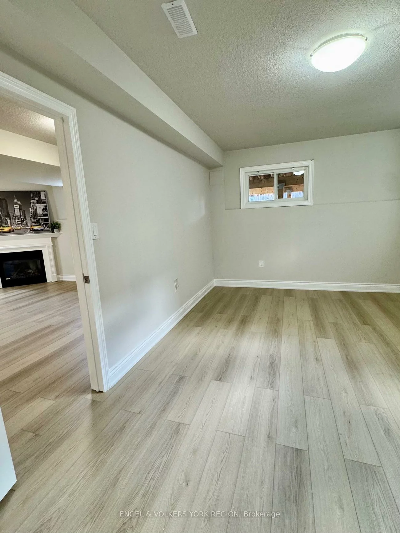 125, Sovereign's, Innis-Shore, Barrie