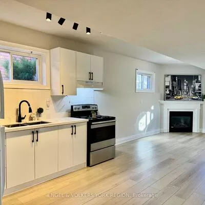 125, Sovereign's, Innis-Shore, Barrie