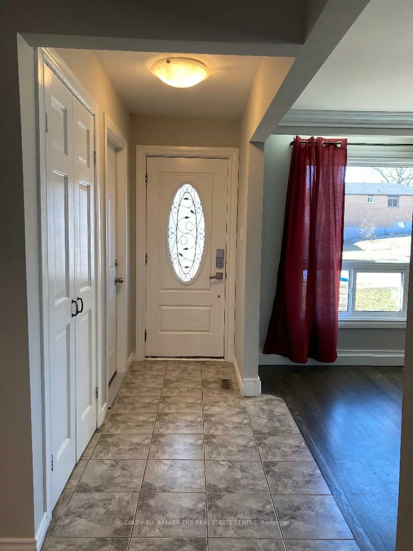 355, Leacock, Letitia Heights, Barrie