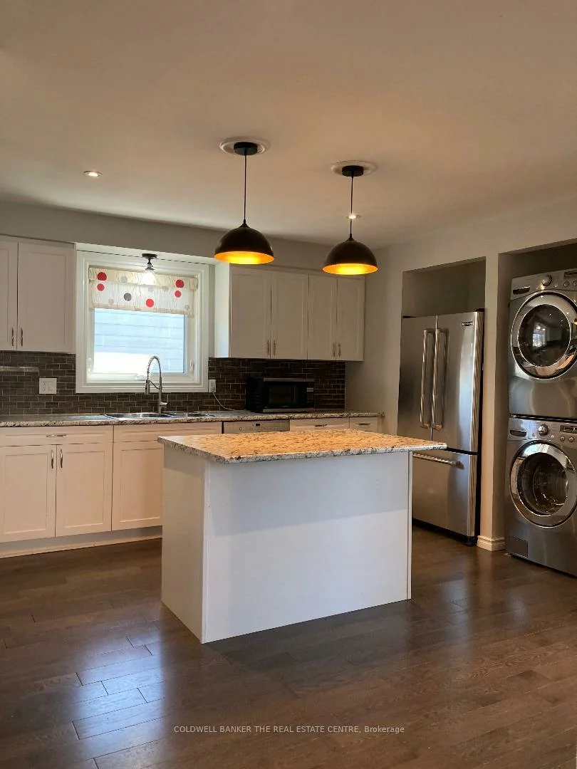 355, Leacock, Letitia Heights, Barrie