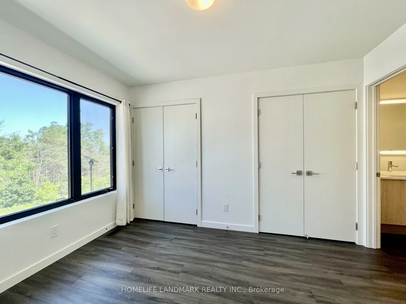 29, Rainwater, Holly, Barrie