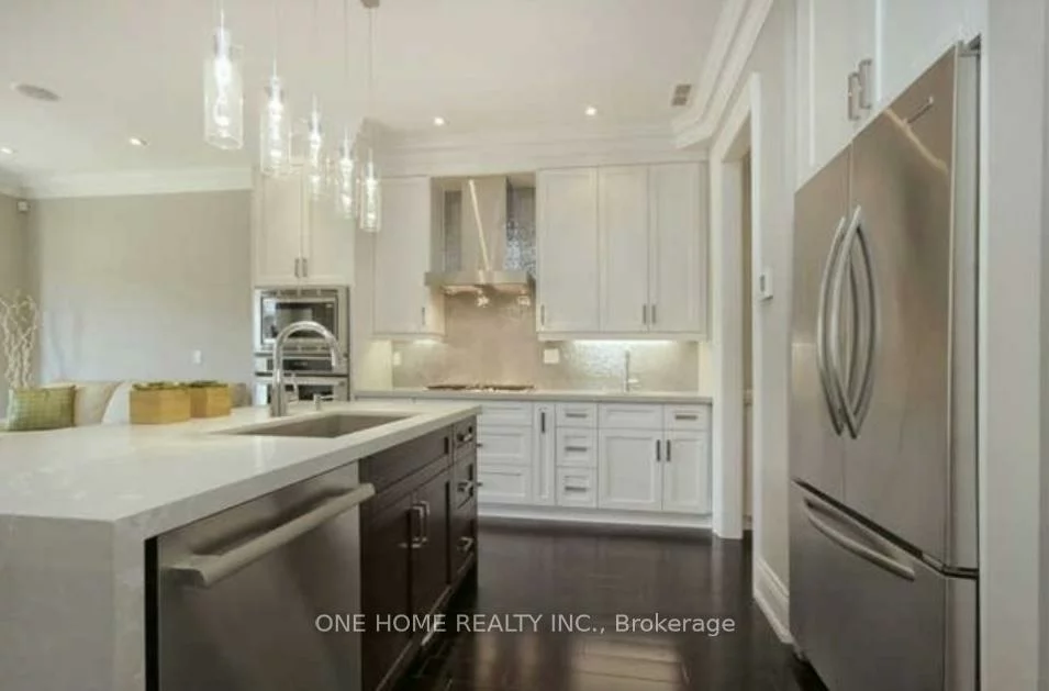 35, Blue Forest, Innis-Shore, Barrie