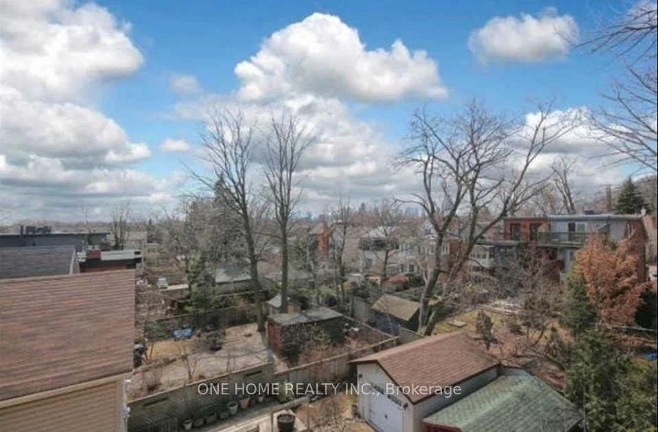 35, Blue Forest, Innis-Shore, Barrie