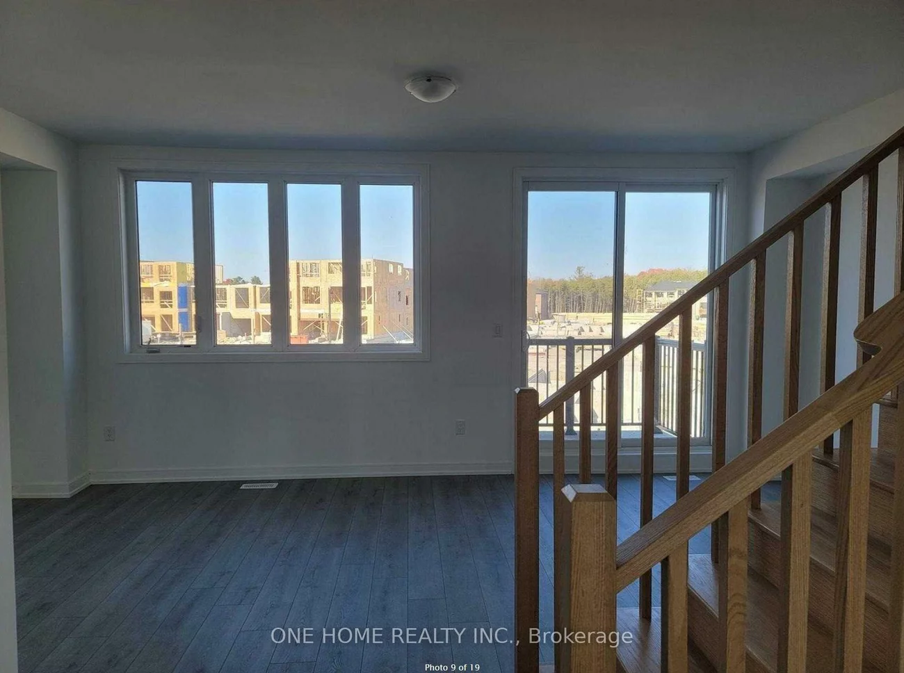 35, Blue Forest, Innis-Shore, Barrie