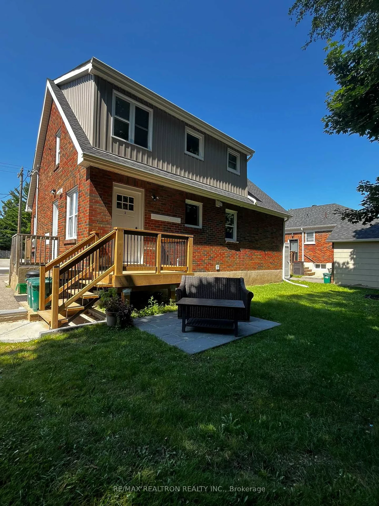 9, Gunn, Wellington, Barrie