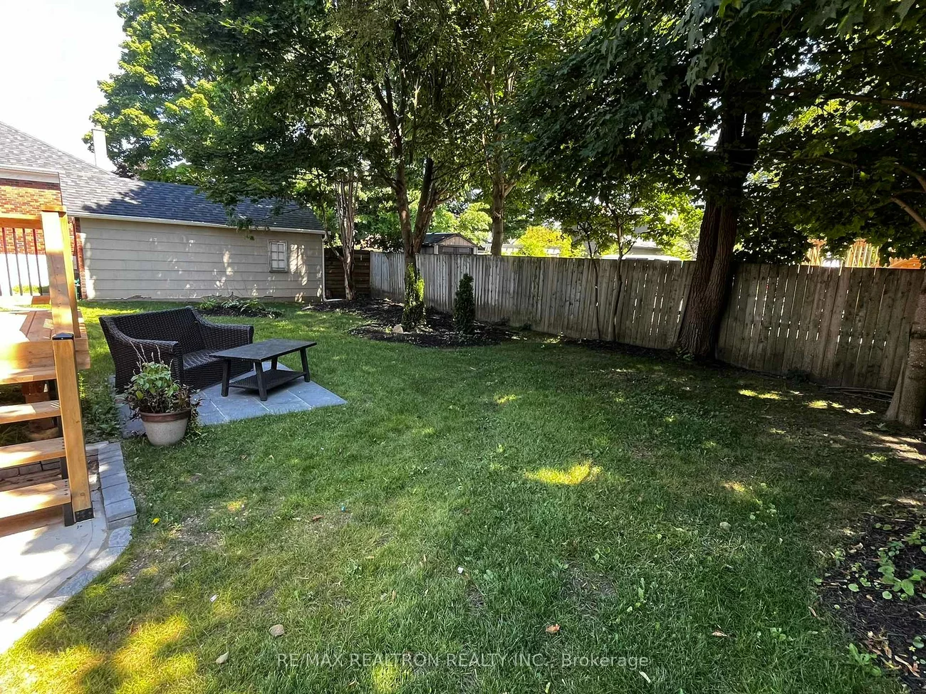 9, Gunn, Wellington, Barrie