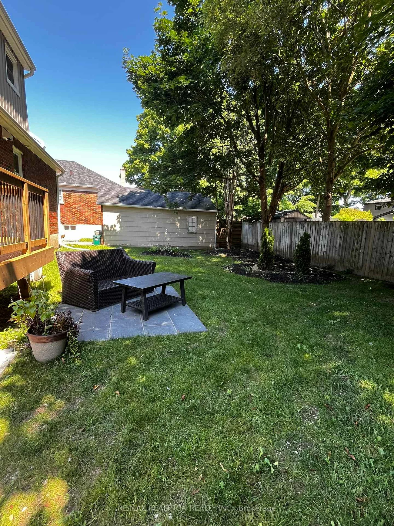 9, Gunn, Wellington, Barrie