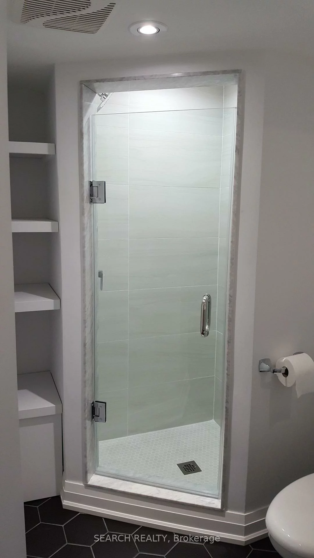 70-A, Chaucer, Letitia Heights, Barrie