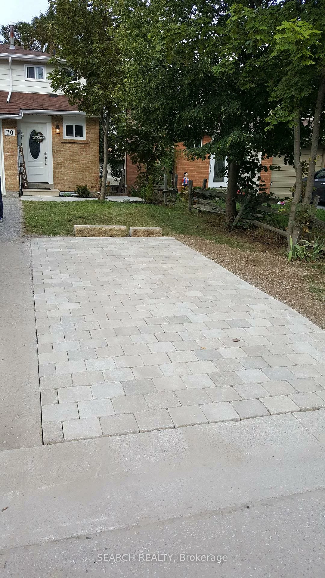 70-A, Chaucer, Letitia Heights, Barrie