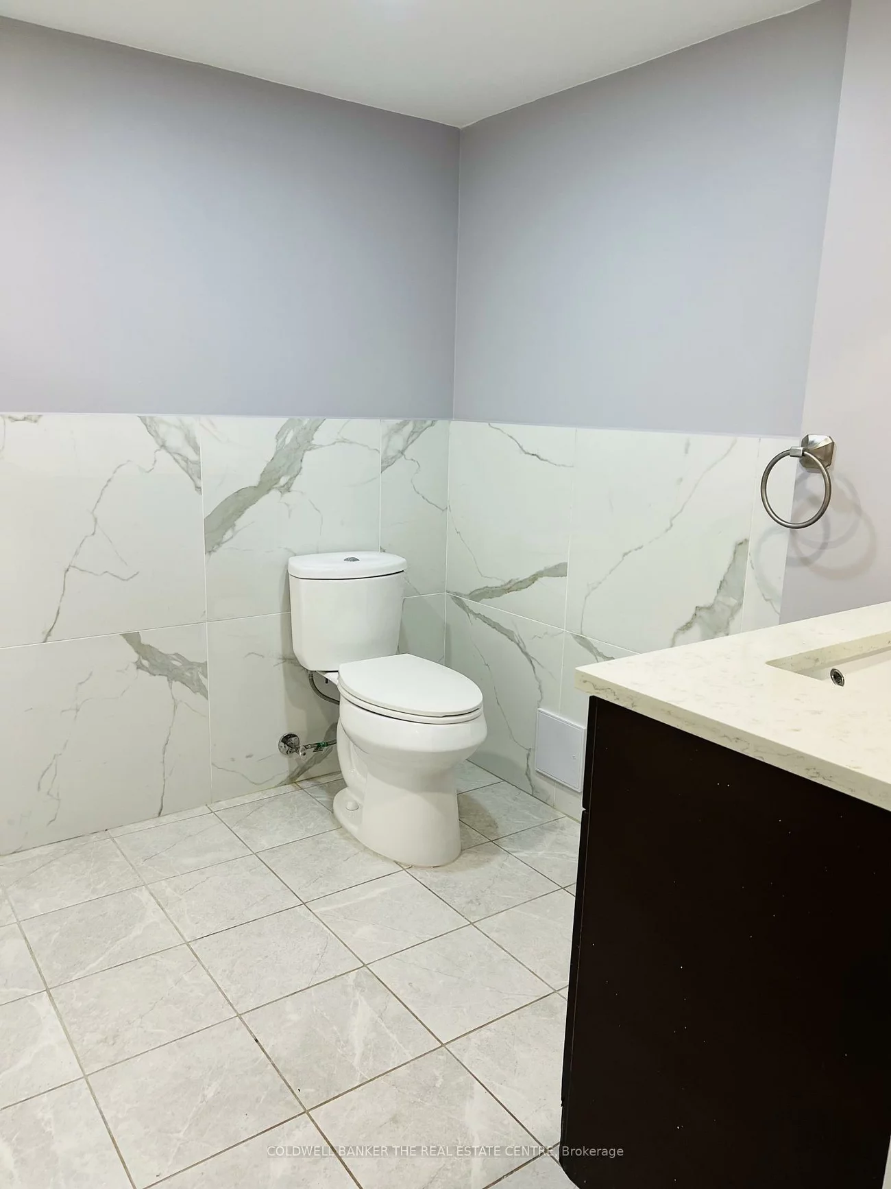 208, Wellington, Wellington, Barrie