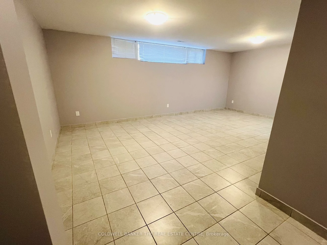 208, Wellington, Wellington, Barrie