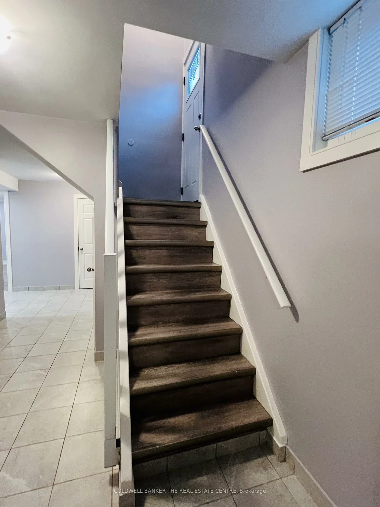 208, Wellington, Wellington, Barrie