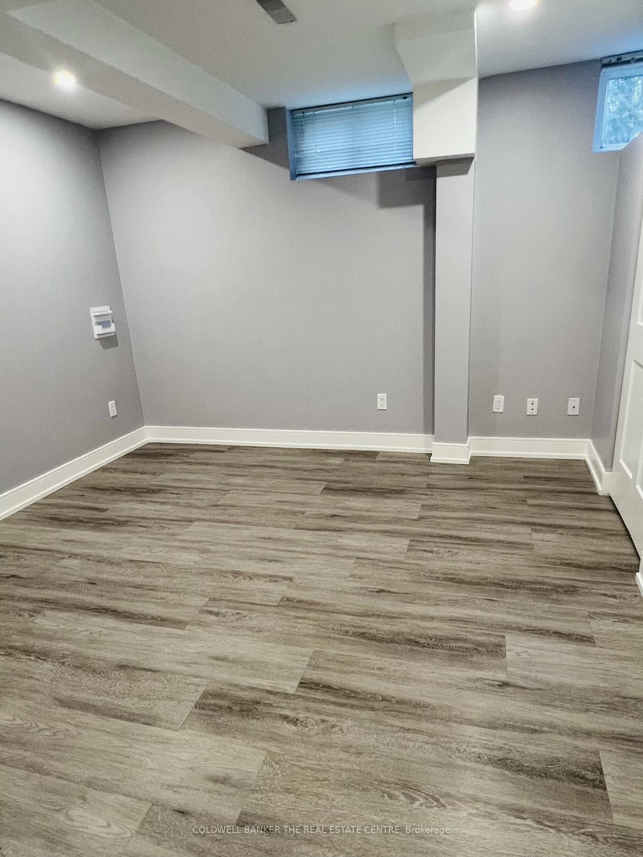 208, Wellington, Wellington, Barrie