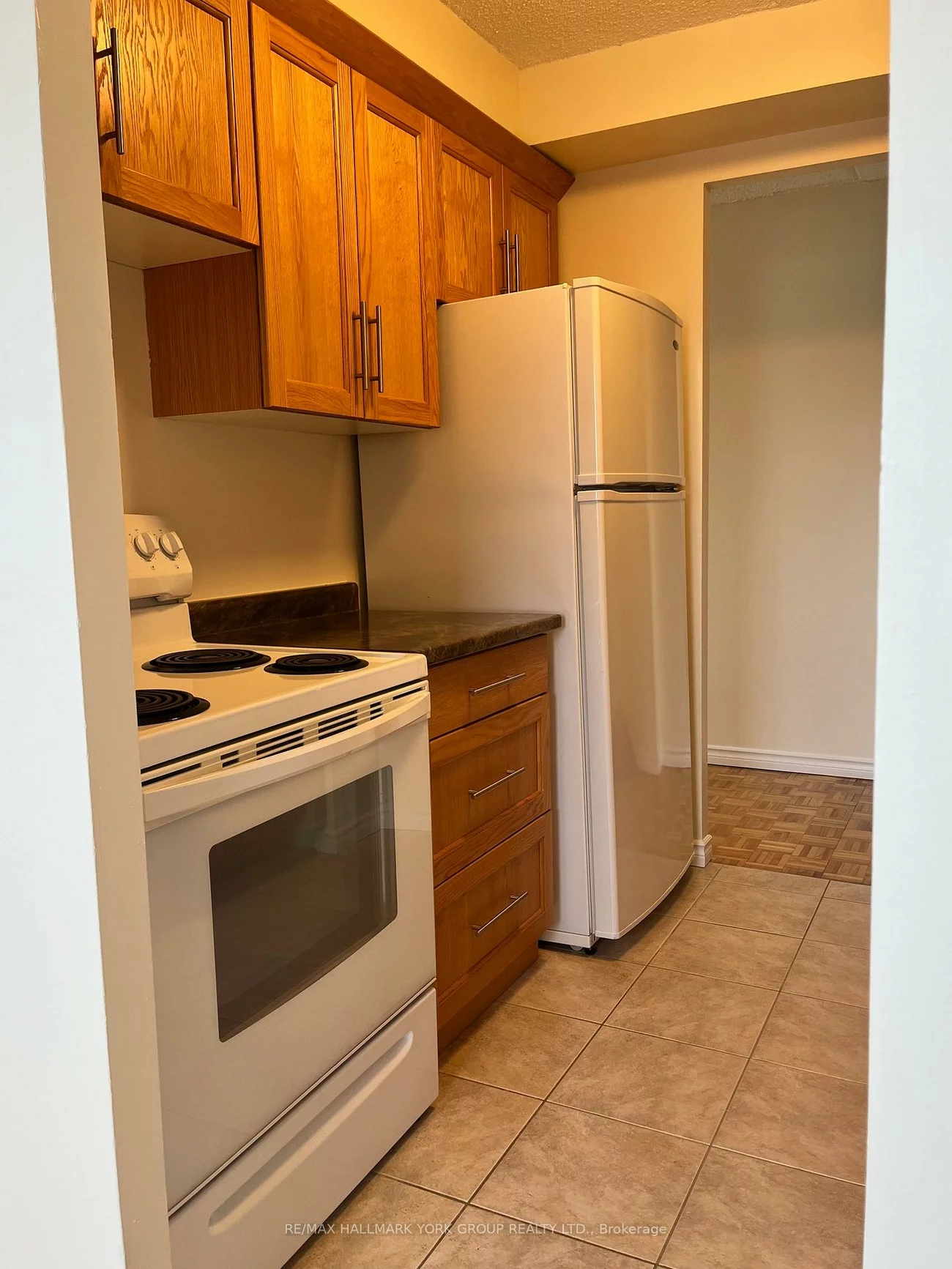 262, Rose, Wellington, Barrie