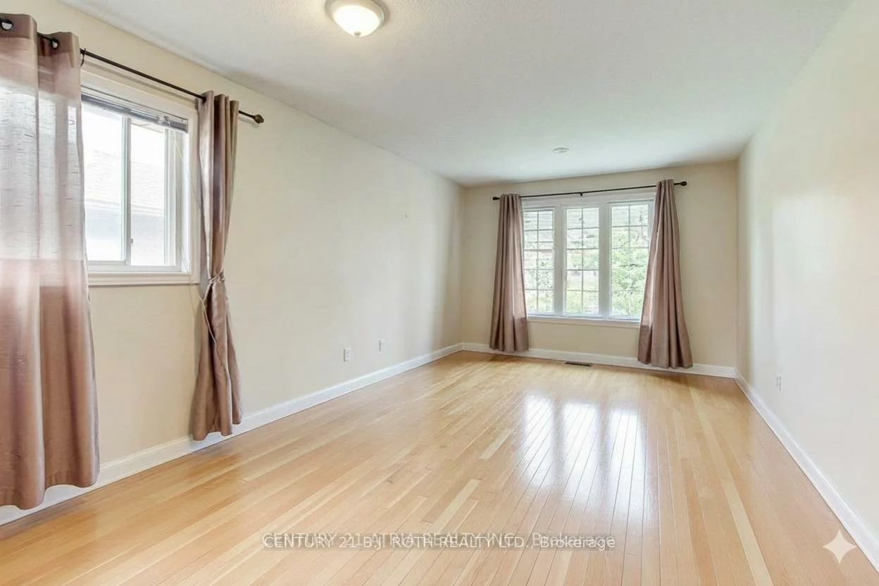 194, Livingstone, Little Lake, Barrie