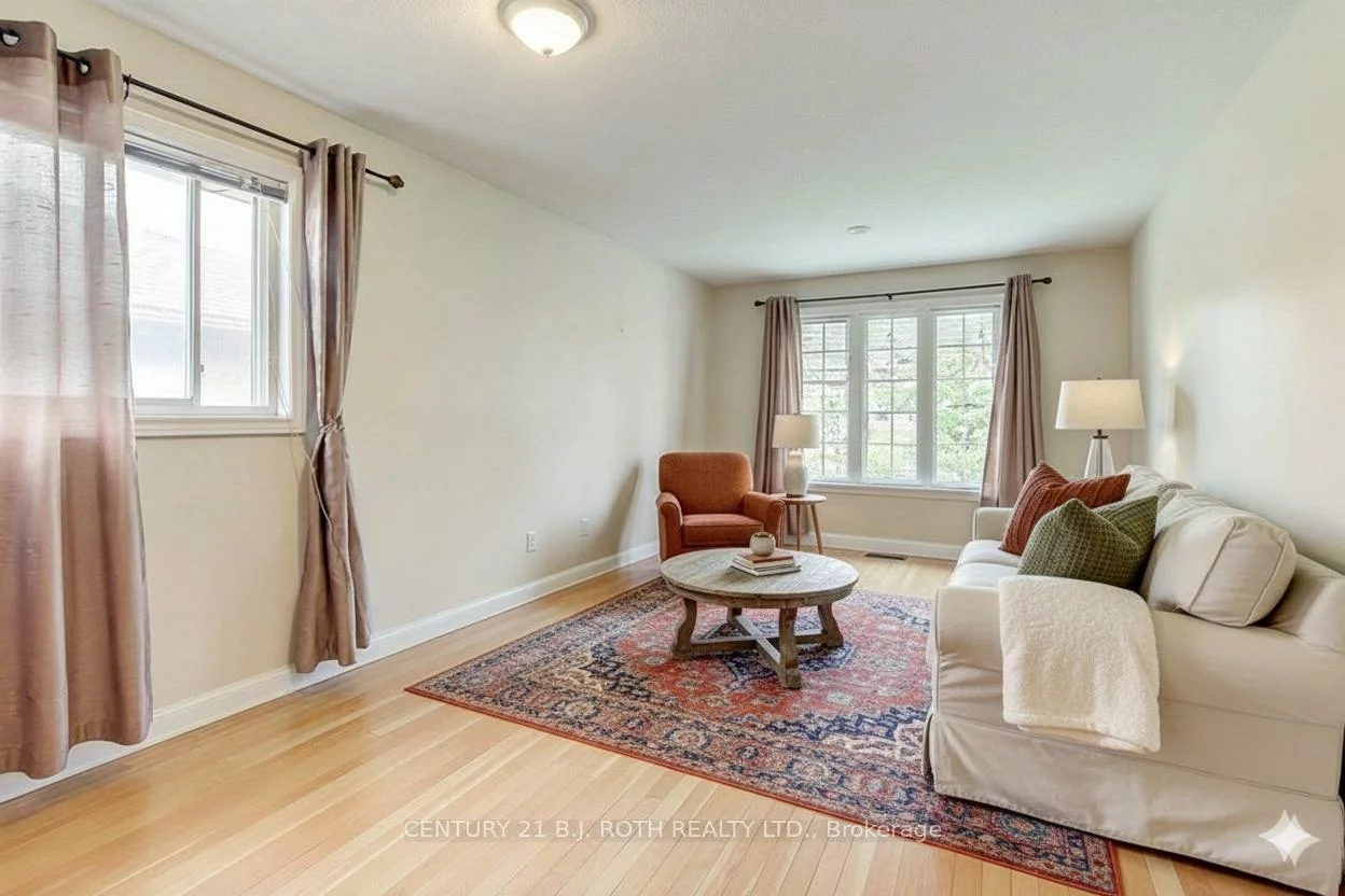 194, Livingstone, Little Lake, Barrie