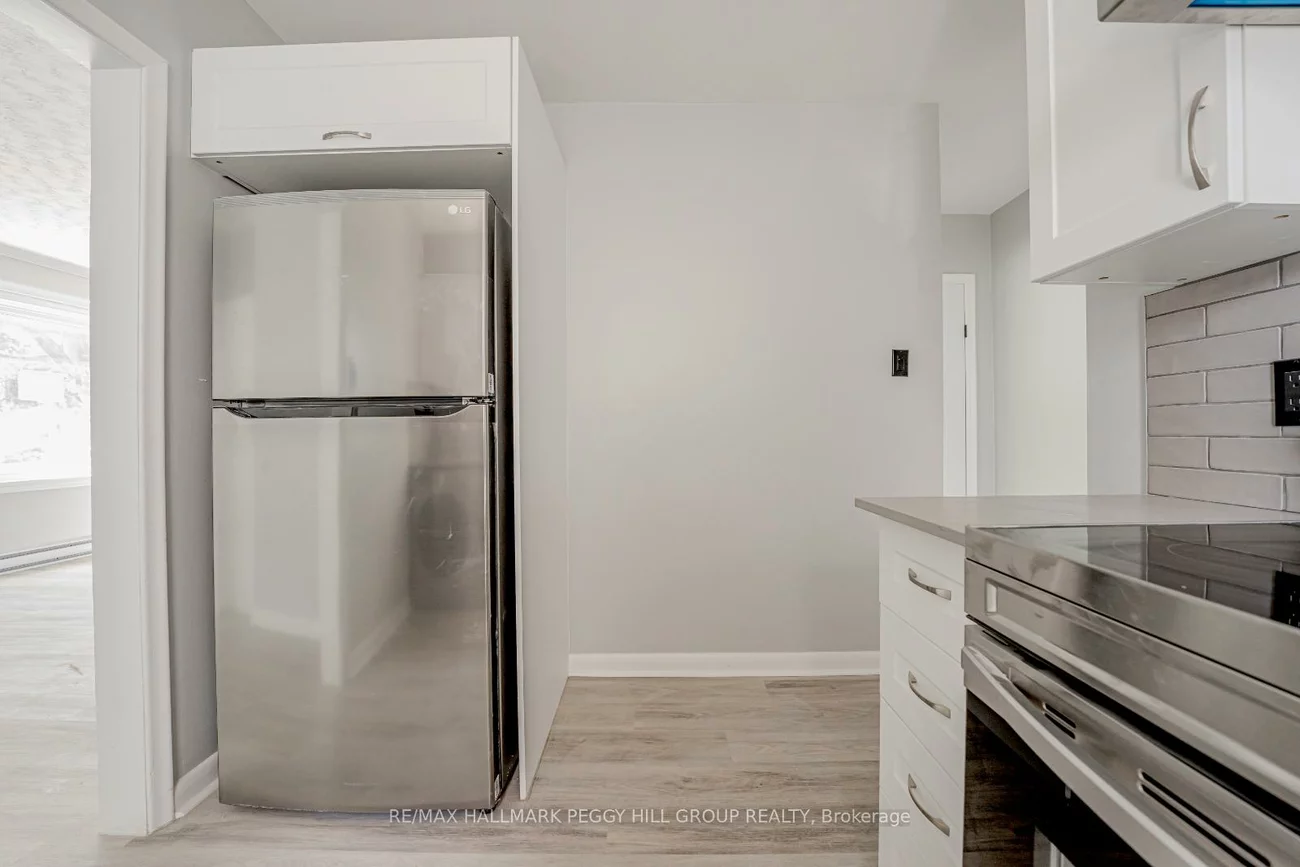 76, John, Lakeshore, Barrie