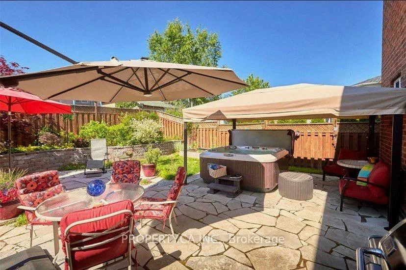 12, Wice, Holly, Barrie