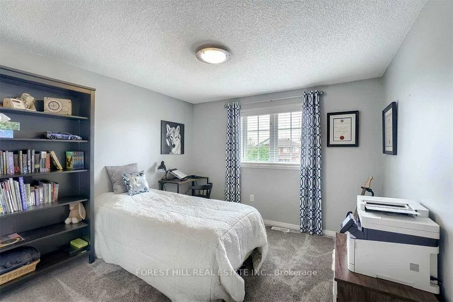 46, Lions Gate Blvd, Little Lake, Barrie