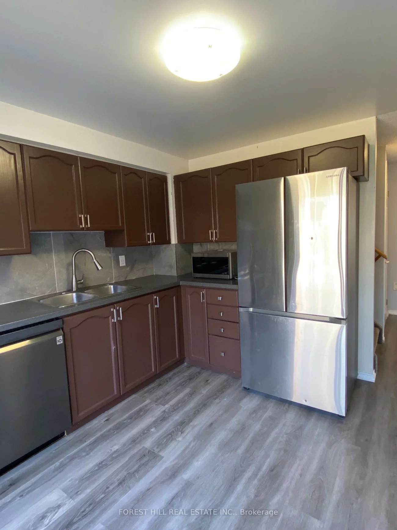 46, Lions Gate Blvd, Little Lake, Barrie