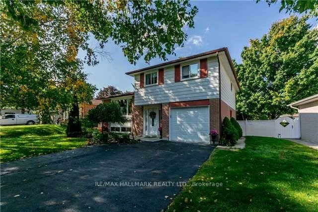 8, Meadowland, Allandale Heights, Barrie