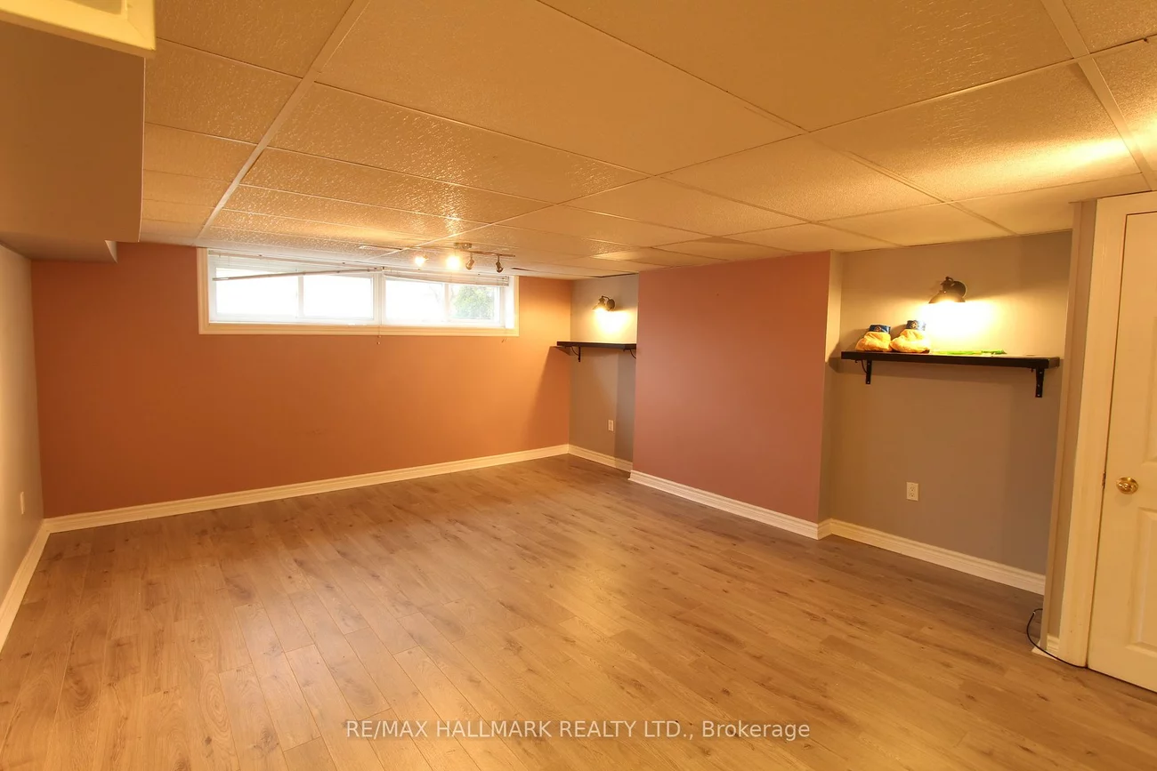 8, Meadowland, Allandale Heights, Barrie